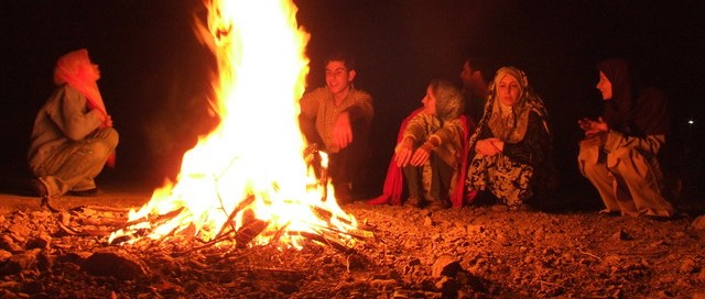 Around the fire of electirity
