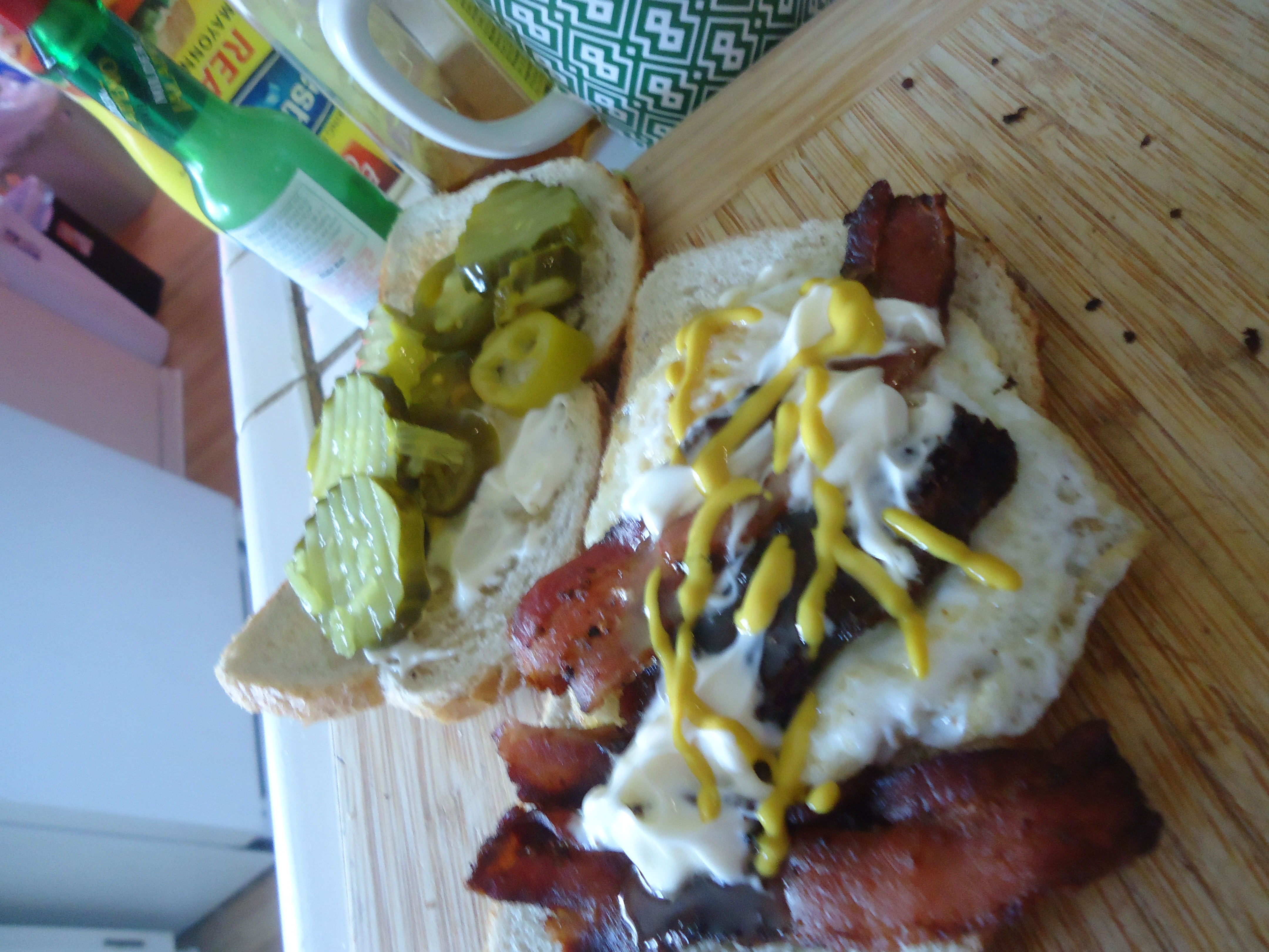 Egg sandwich